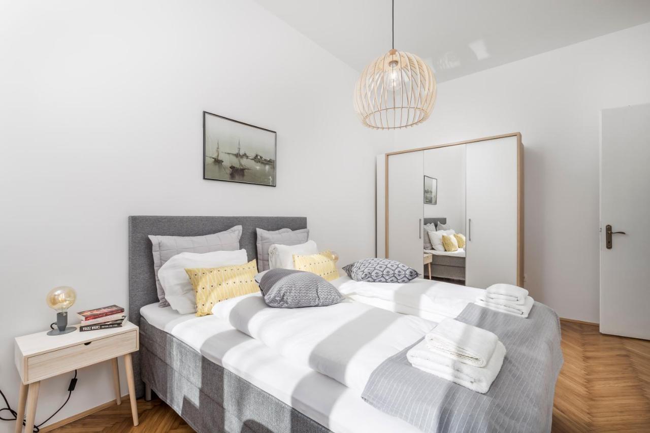 Apartment Bella 36 Рийека Екстериор снимка